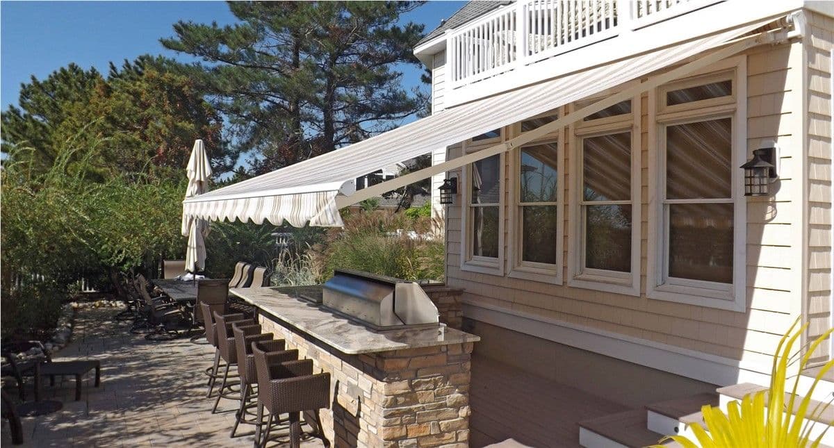 Retractable Awnings